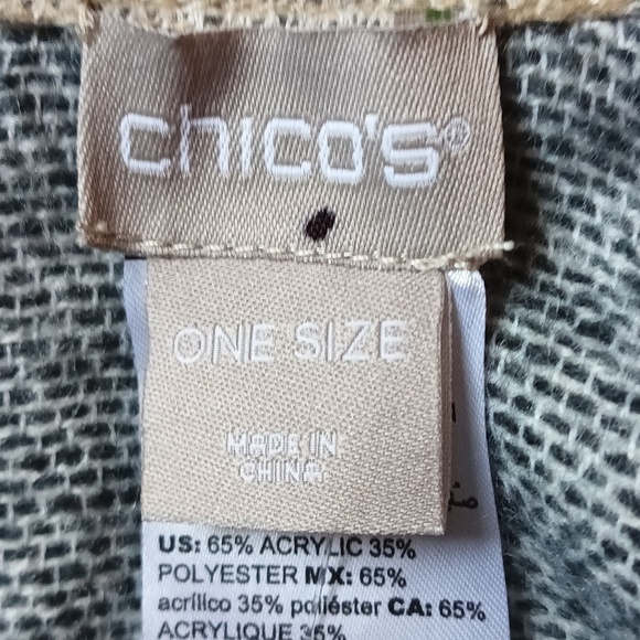 NEW Chico's reversible fringed. Poncho one size neutral floral pattern gray tan - Picture 9 of 12